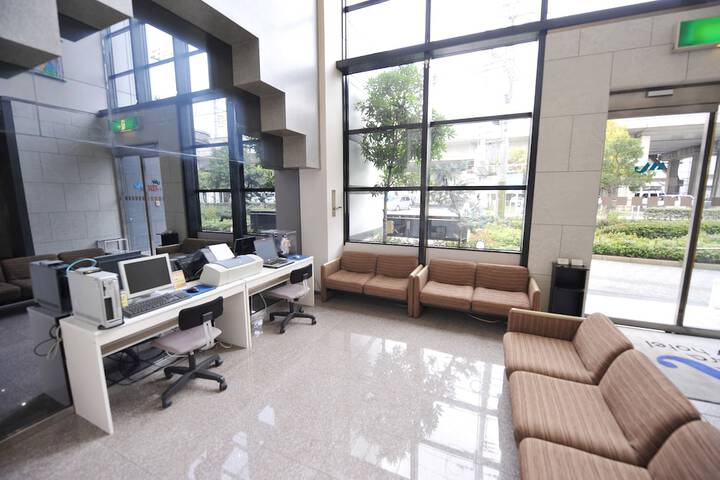 Lobby Entry