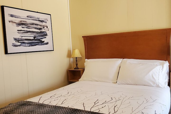 Room 16 of 32