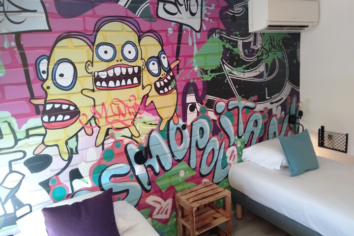 Room 14 of 29