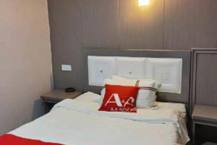 Room 22 of 23
