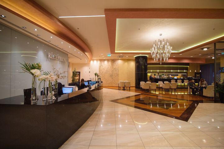 Hotel Interior 4 of 146