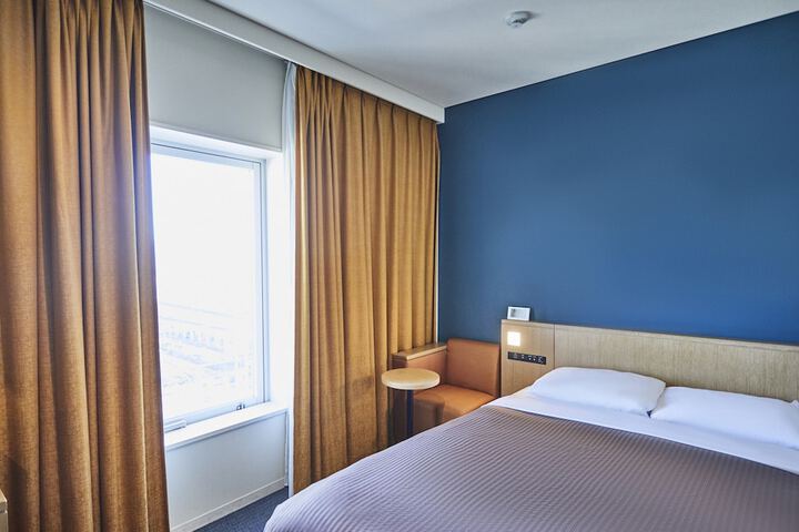 Room 27 of 229