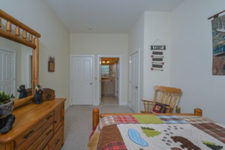 Room 40 of 41