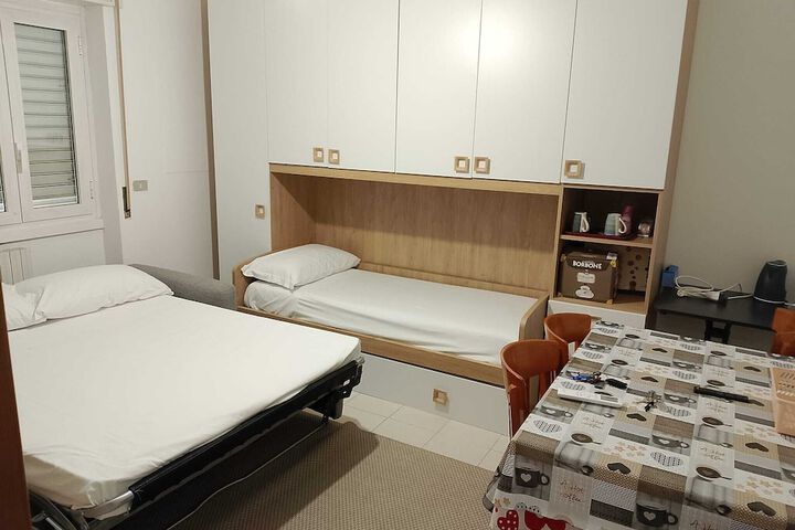Room 18 of 30