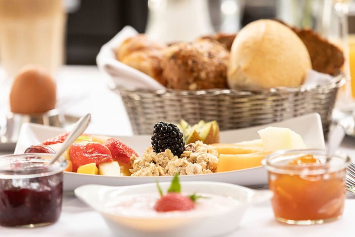Breakfast/Coffee Service 41 of 52