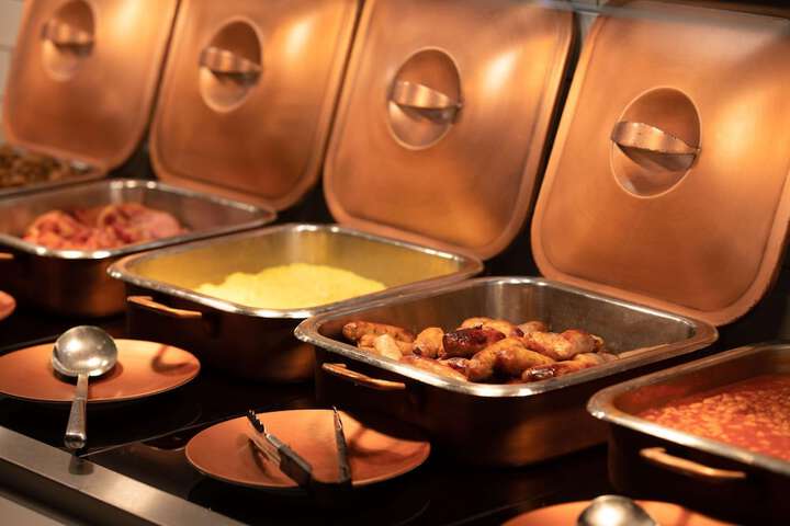 Breakfast/Coffee Service 95 of 177