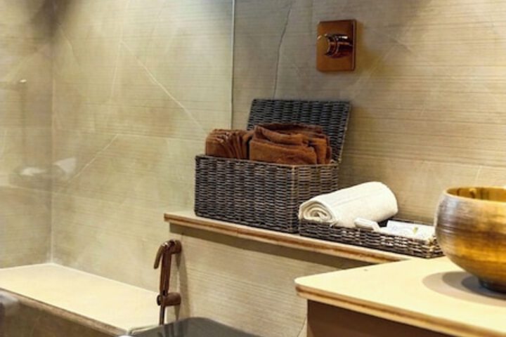 Bath Photo