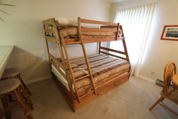 Room 4 of 21