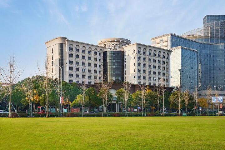 Exterior of Vance Hotel - Taizhou