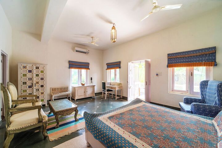 Room 46 of 151