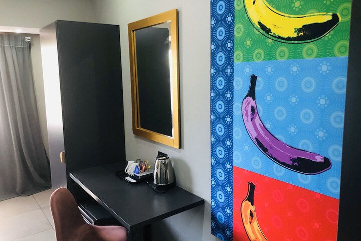 Room 123 of 241