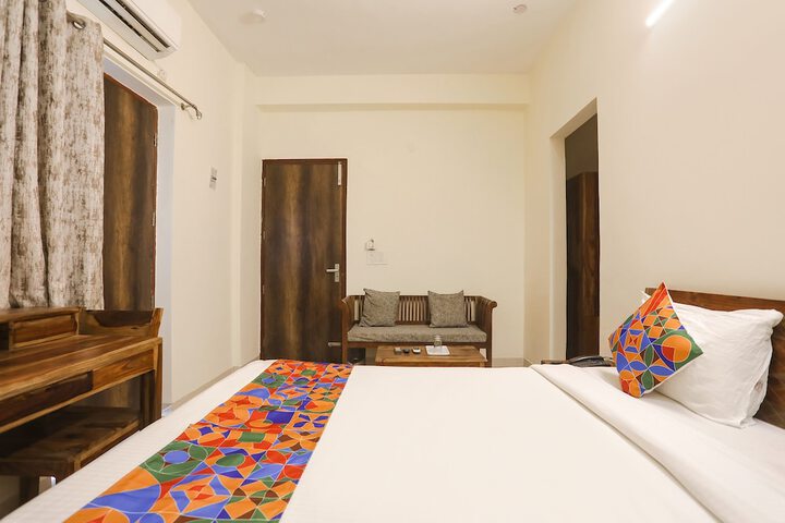 Room 21 of 25