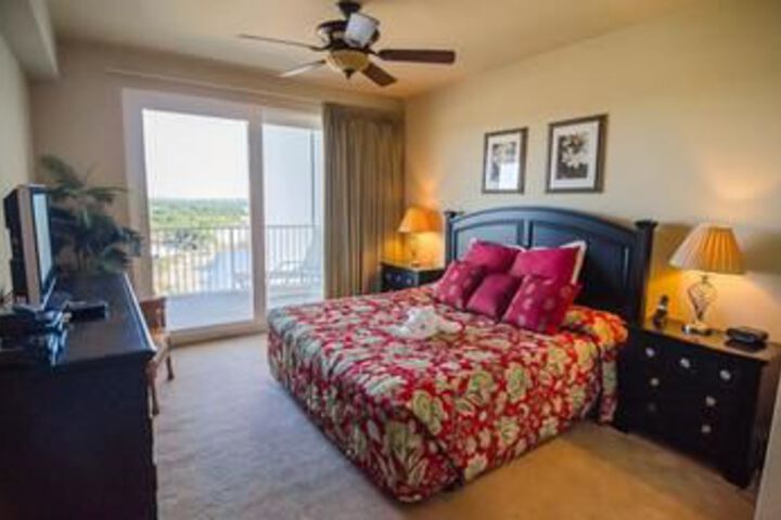 Room 52 of 130