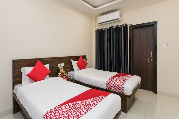 Room 16 of 20