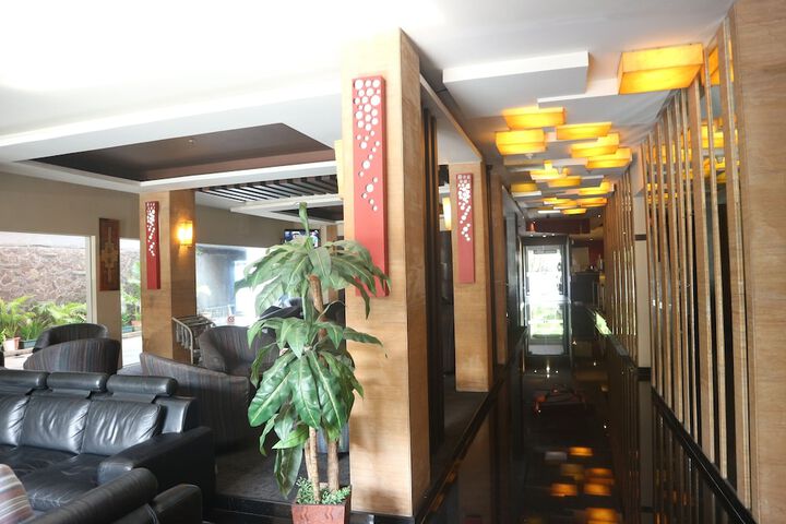 Lobby Entry