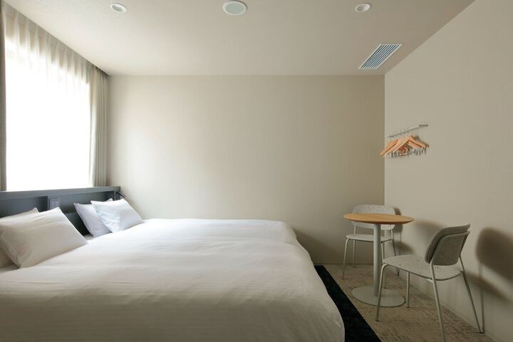 Room 14 of 75