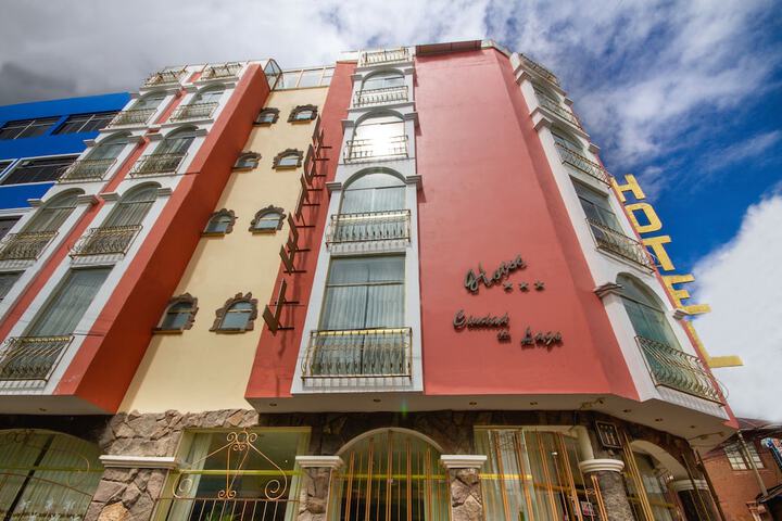 Hotel 43 of 43