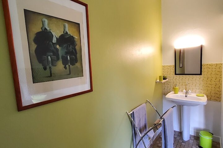 Room 5 of 39