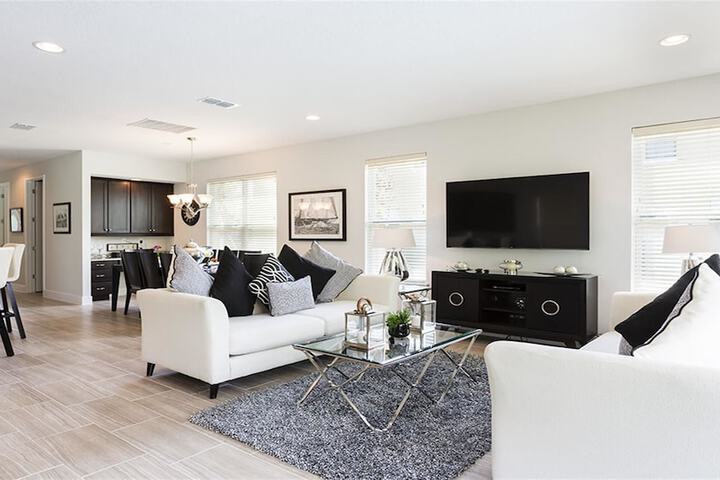 Hotel Interior 2 of 37