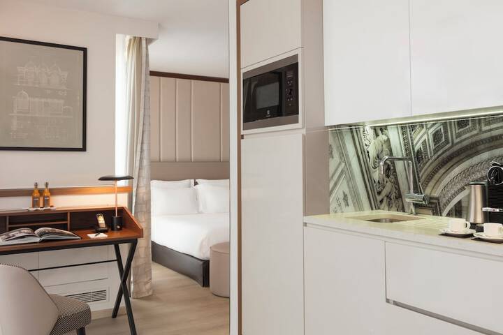Room 21 of 66