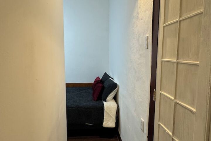 Room 8 of 96