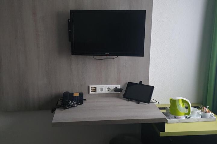 Room 18 of 39