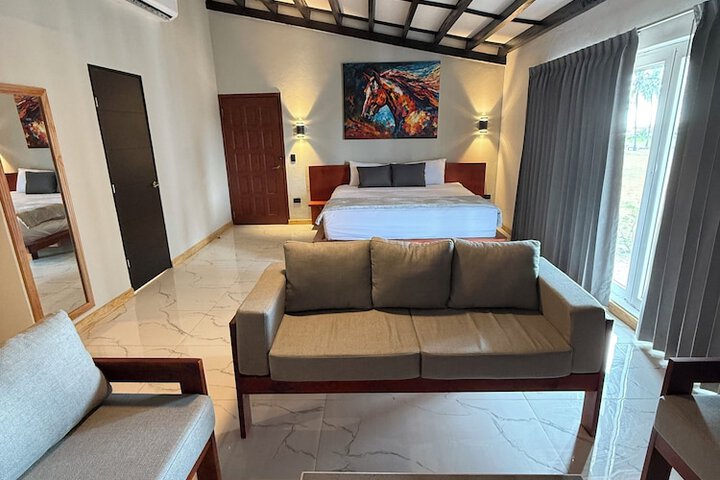 Room 47 of 189