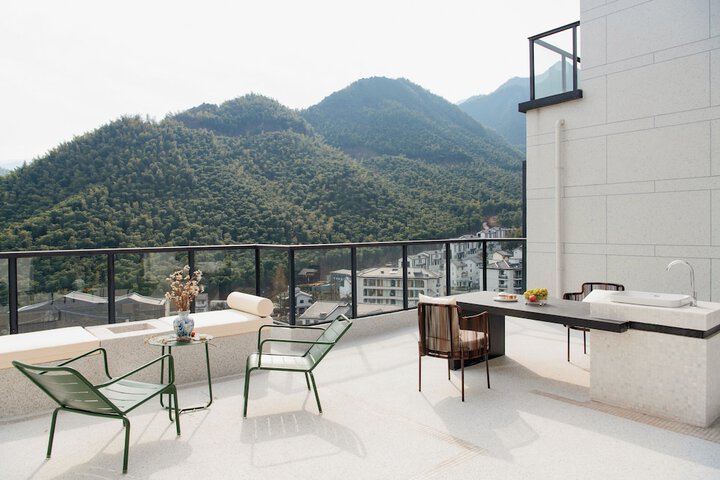 Terrace/Patio 73 of 143