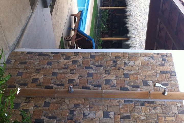 Pool 22 of 61