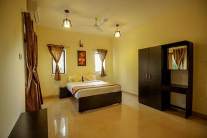 Oyo 9887 Home 3Bhk Near Club Cubana