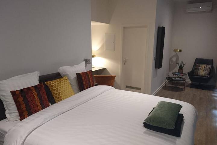 Room 14 of 46