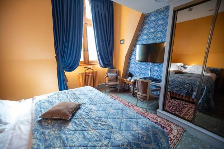 Room 63 of 169