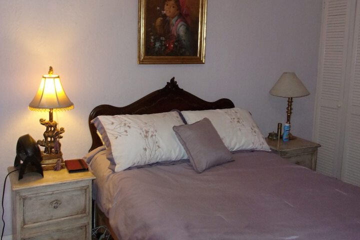 Room 3 of 68