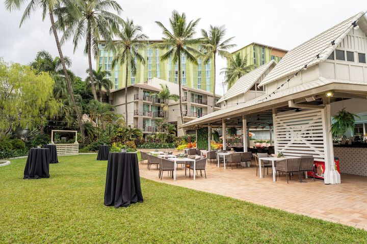 Hotel Exterior 105 of 106