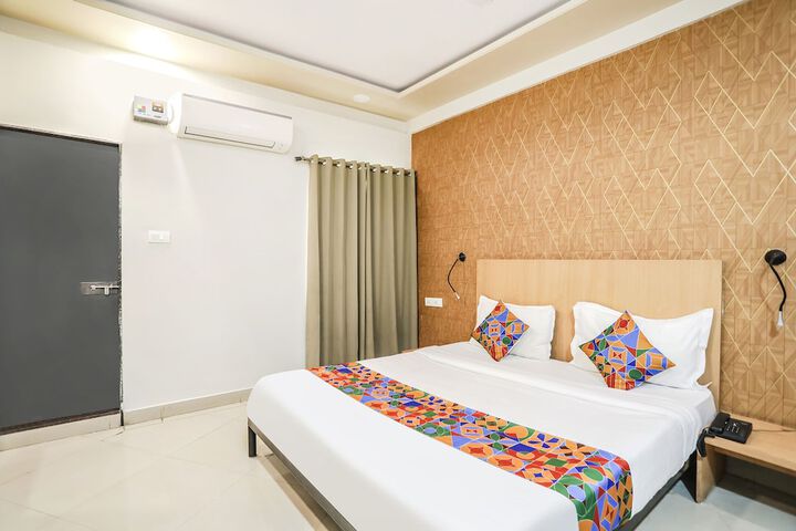 Fabhotel Convivial Sky