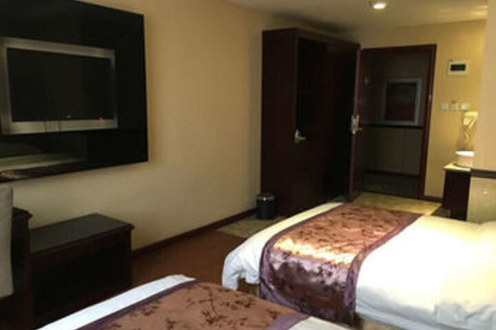 Suite Room