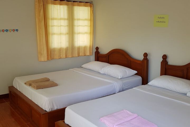 Room 8 of 52