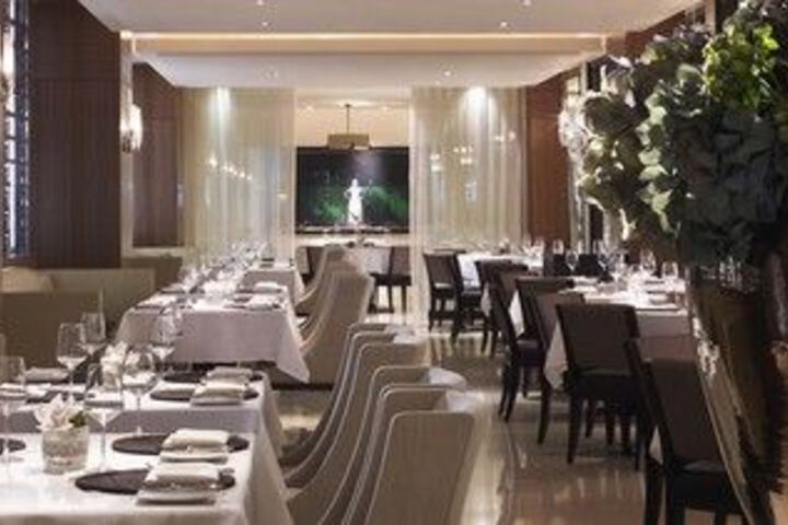 Dining Photos