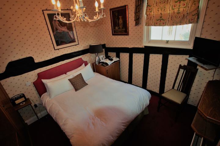Room 16 of 67