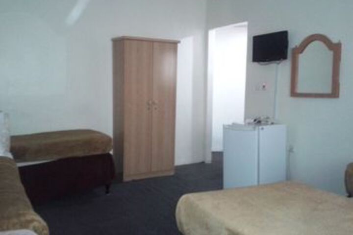 Room 8 of 47