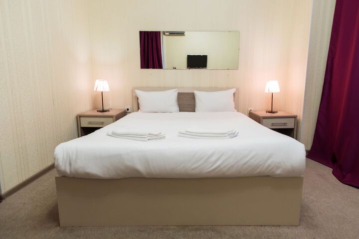 Room 4 of 21