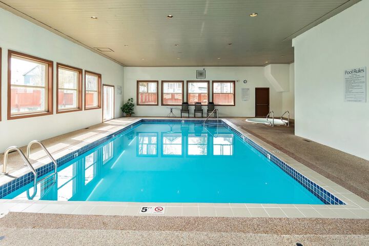 Pools & Facilities