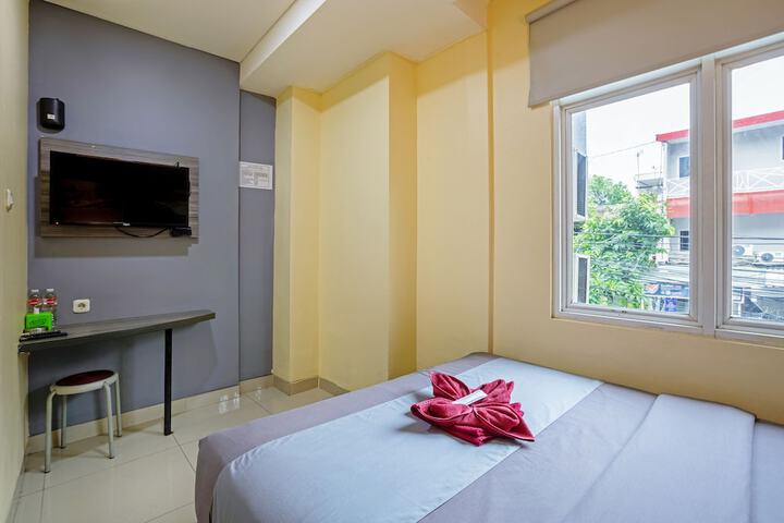 Room 14 of 26