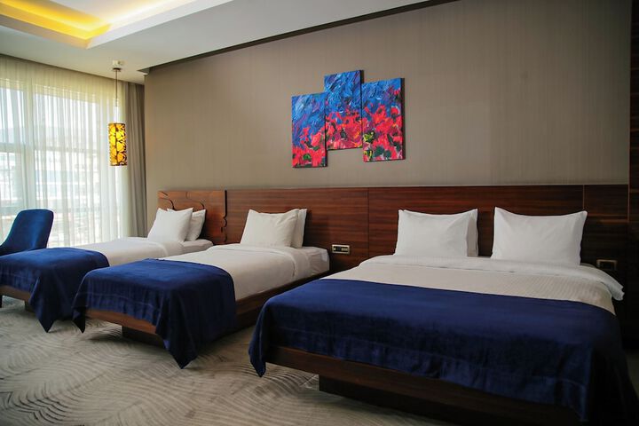 Room 21 of 57