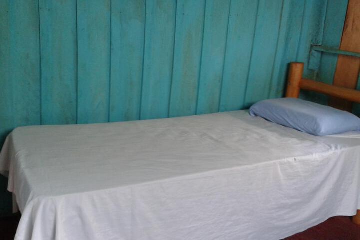 Room 14 of 14