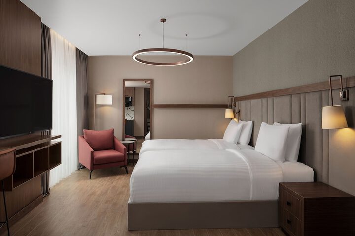 Room 36 of 60