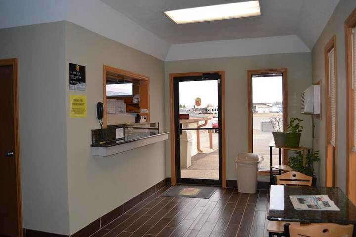 Hotel Interior 4 of 41