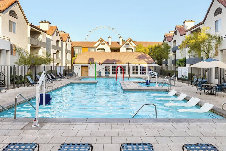 Pool 70 of 91