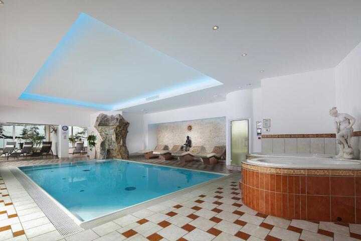 Alpenhotel Weiherbach - Hallenbad und Sauna