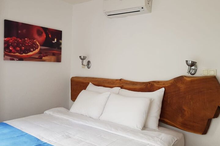Room 15 of 137